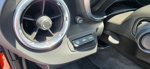 Used 2023 Chevrolet Camaro SS RWD image 13