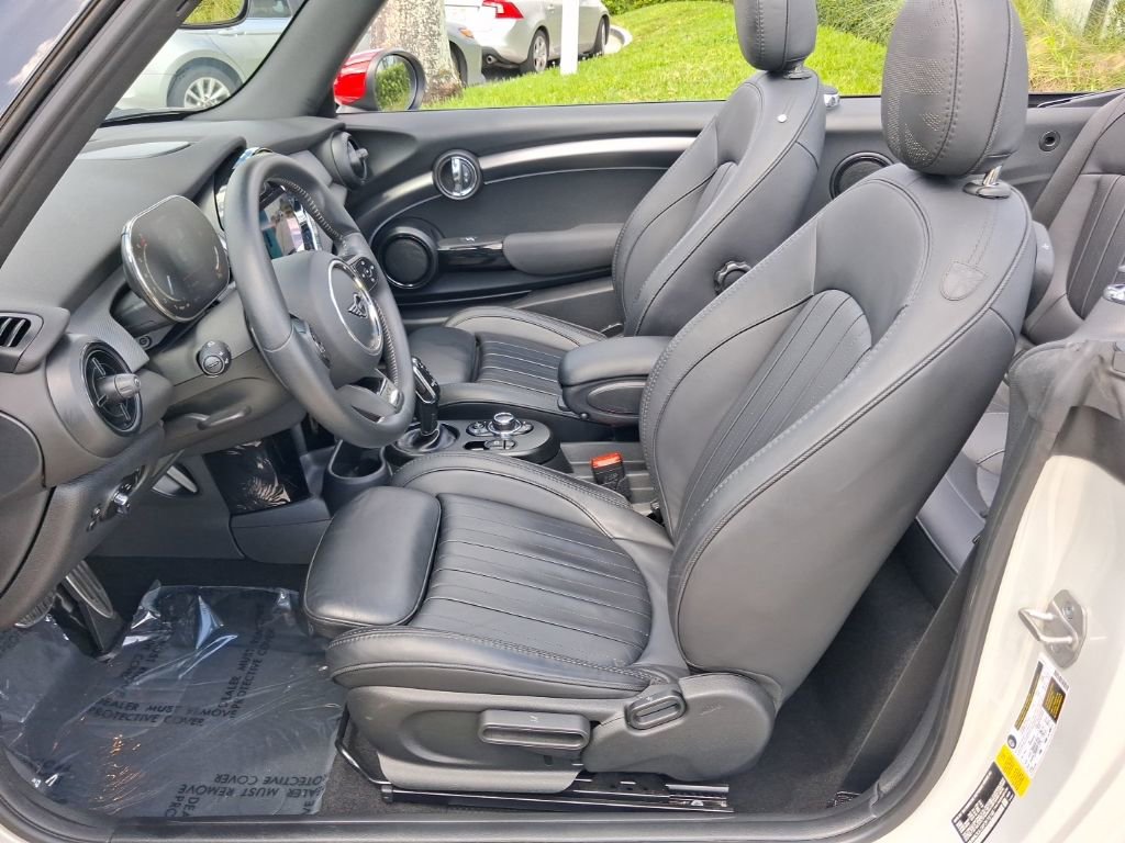 Used 2023 MINI Cooper John Cooper Works w/ Signature Upholstery Package image 12
