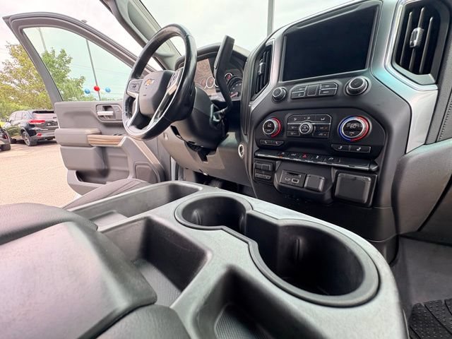 Used 2019 Chevrolet Silverado 1500 LT w/ All-Star Edition AWD/4WD image 29