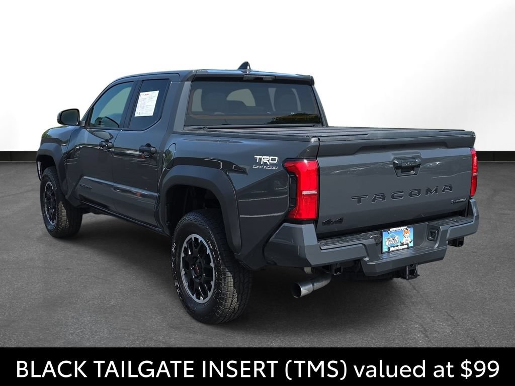 Used 2025 Toyota Tacoma TRD Off-Road AWD/4WD image 9