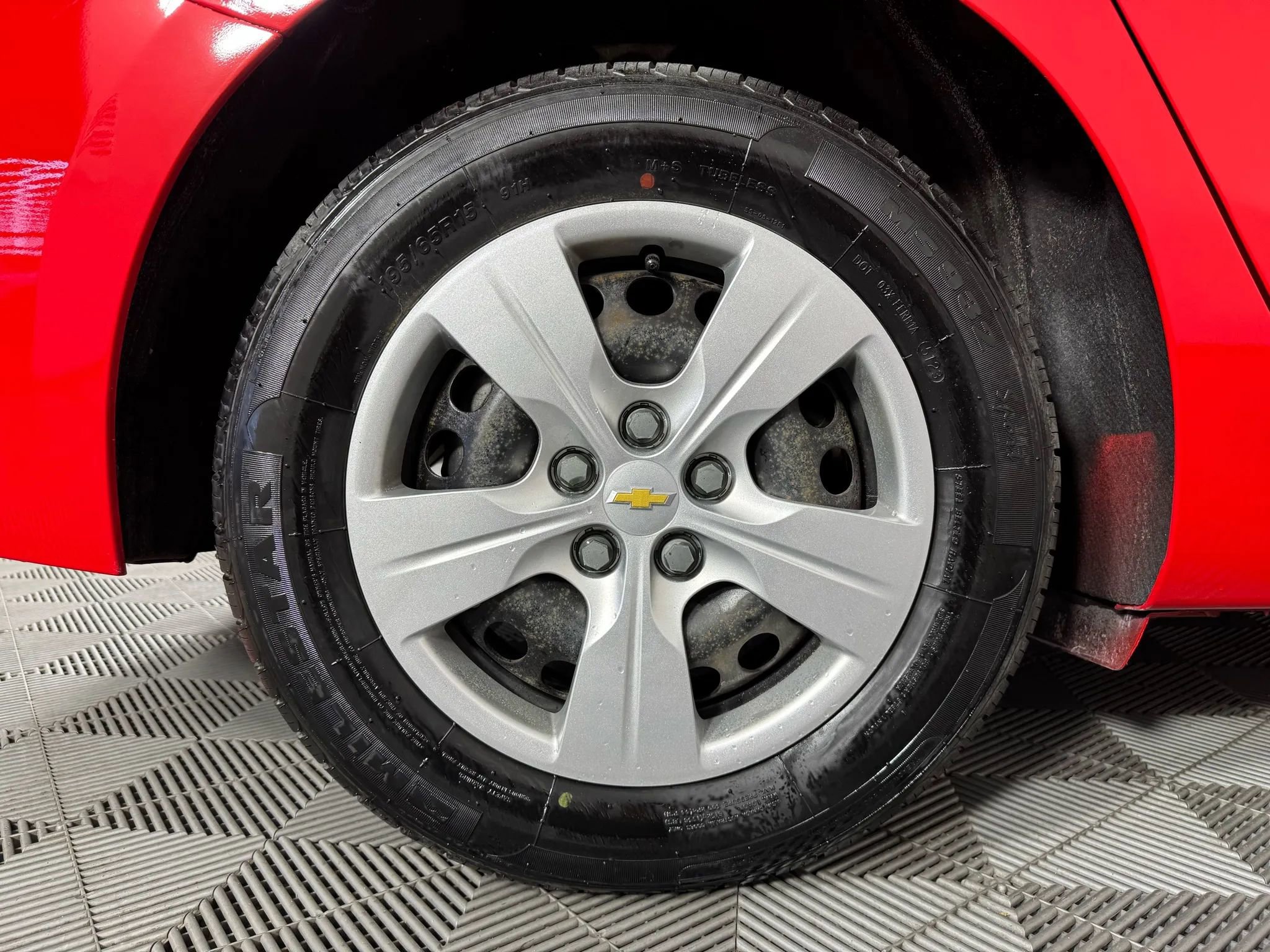 Used 2018 Chevrolet Cruze LS image 39