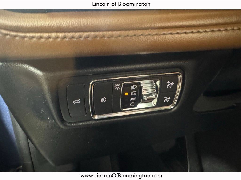 Used 2020 Lincoln Aviator Reserve w/ Equipment Group 202A AWD/4WD image 34