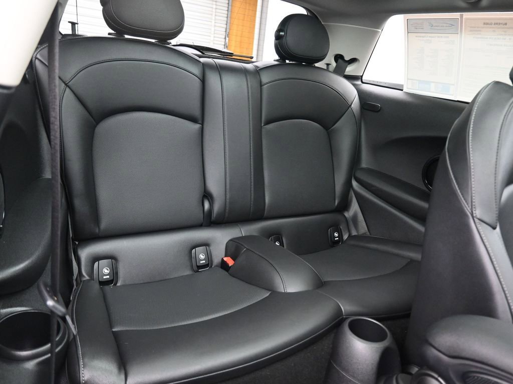 Used 2022 MINI Cooper S image 41