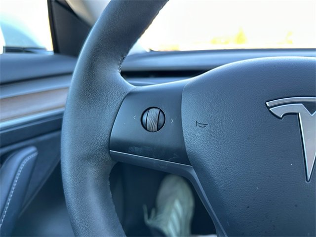 Used 2022 Tesla Model 3 Long Range image 22