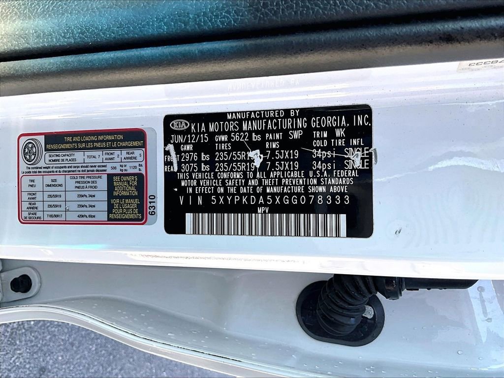 Used 2016 Kia Sorento SX image 31