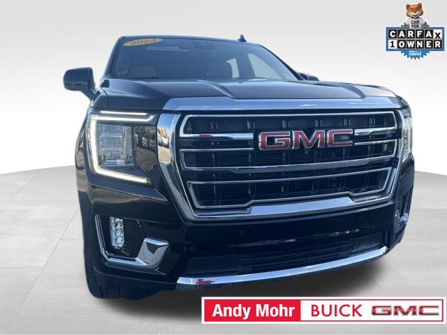Used 2024 GMC Yukon XL SLT w/ SLT Premium Package AWD/4WD image 3