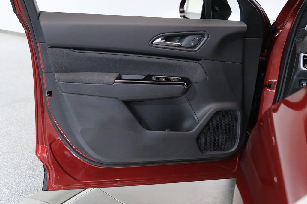 Used 2024 Honda Prologue EX image 11