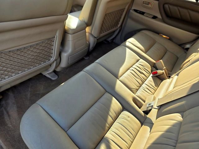 Used 1999 Toyota Land Cruiser image 29