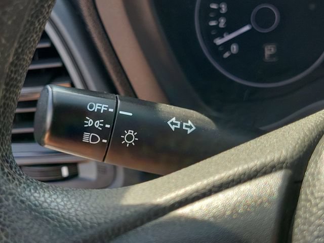 Used 2022 Honda HR-V LX image 32