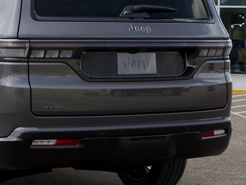 New 2026 Jeep Grand Wagoneer Summit AWD/4WD image 13