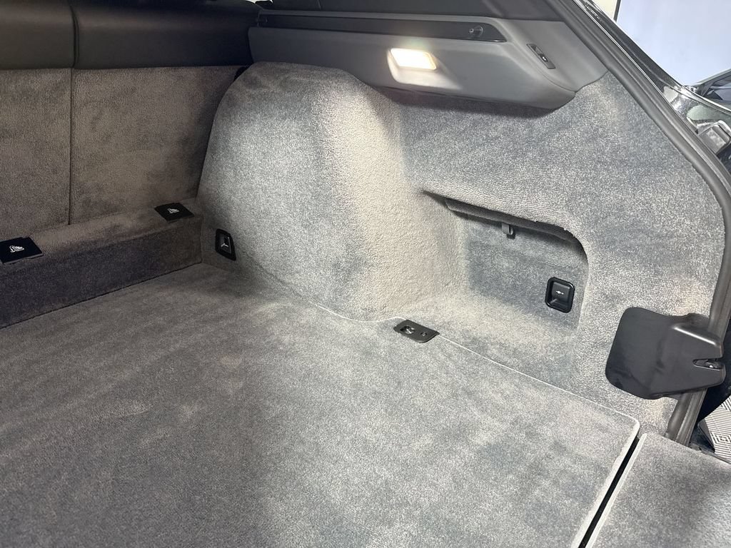 Used 2020 Rolls-Royce Cullinan AWD/4WD image 94