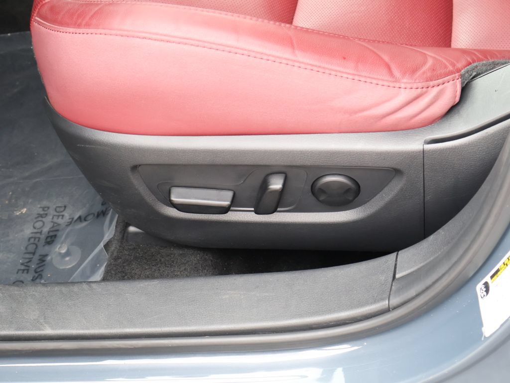 Used 2025 MAZDA CX-30 AWD 2.5 S w/ Preferred Package image 23