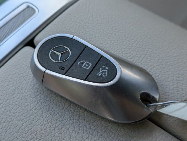 Used 2023 Mercedes-Benz C 300 4MATIC Sedan w/ Exclusive Trim Package image 35