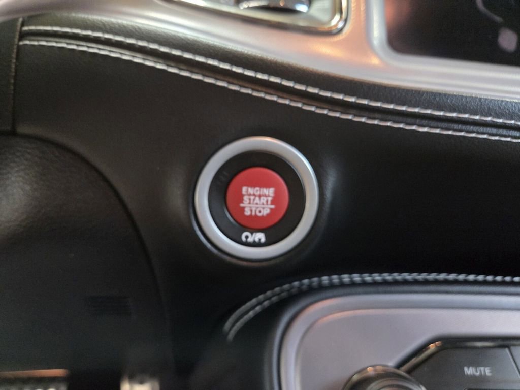 Used 2023 Dodge Challenger SRT Hellcat RWD image 14