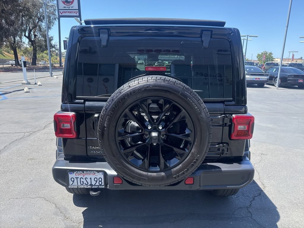 Certified 2025 Jeep Wrangler Unlimited Sahara w/ Safety Group AWD/4WD image 6