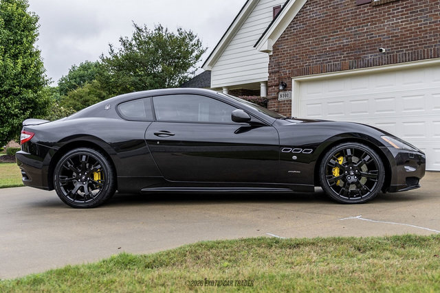 Used 2011 Maserati GranTurismo S RWD image 9