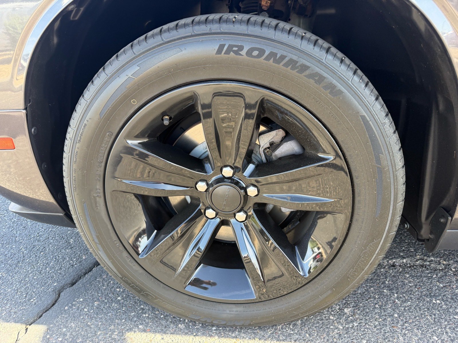 Used 2016 Dodge Challenger SXT RWD image 9
