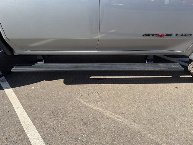 Used 2025 GMC Sierra 2500 AT4X w/ Snow Plow Prep/Camper Package image 10