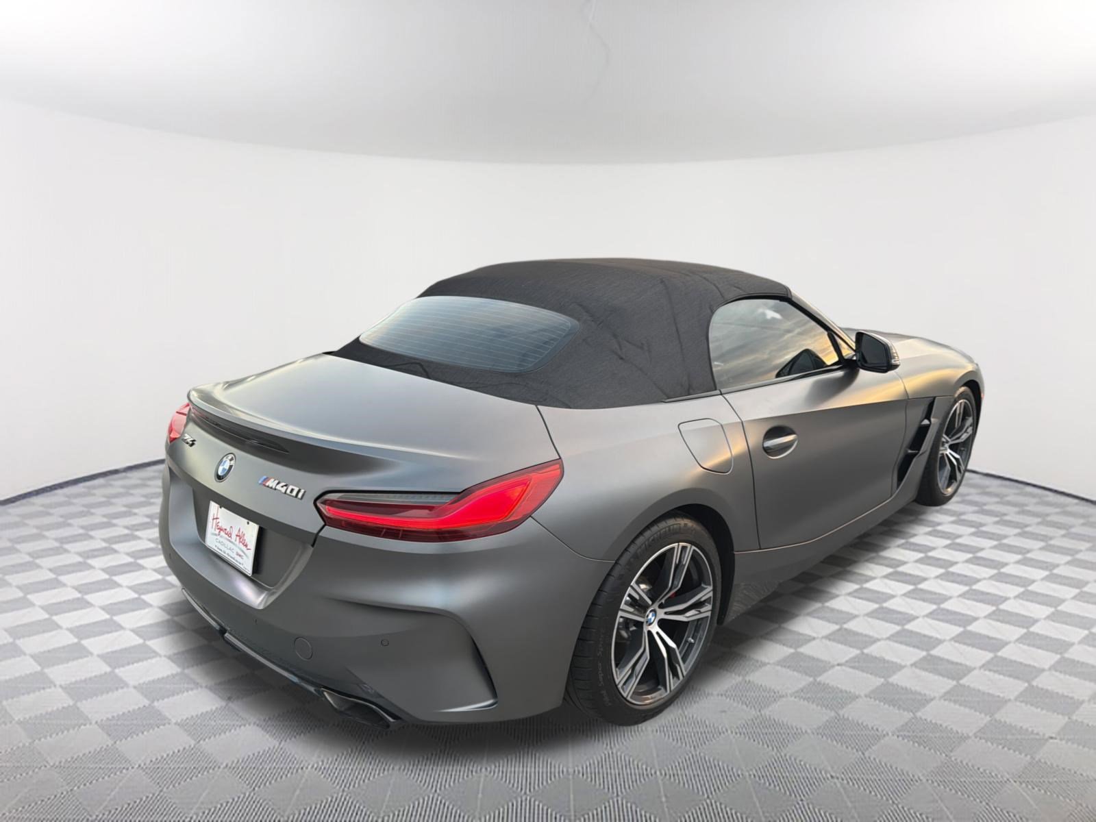 Used 2021 BMW Z4 M40i w/ Executive Package image 13