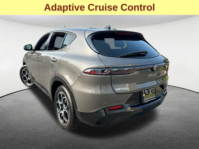 Used 2025 Alfa Romeo Tonale AWD/4WD image 10