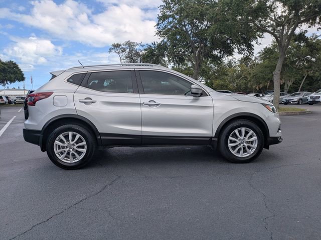 Used 2021 Nissan Rogue Sport SV FWD image 3