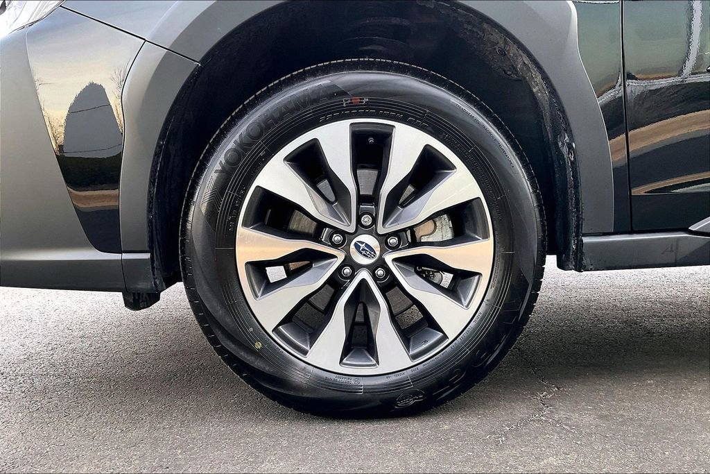 Certified 2025 Subaru Outback Limited image 10