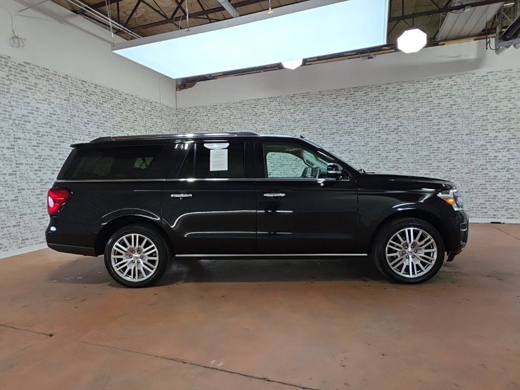Used 2024 Ford Expedition Max Limited image 7
