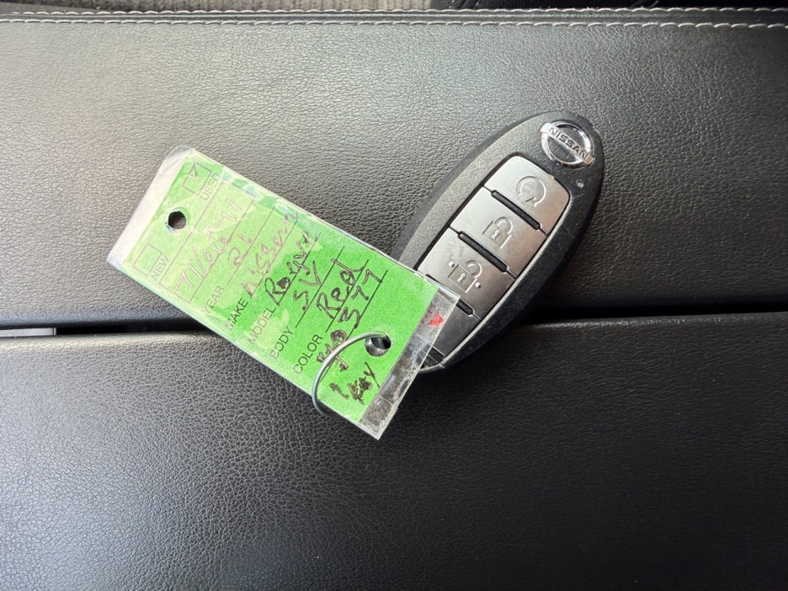 Used 2021 Nissan Rogue SV FWD image 39