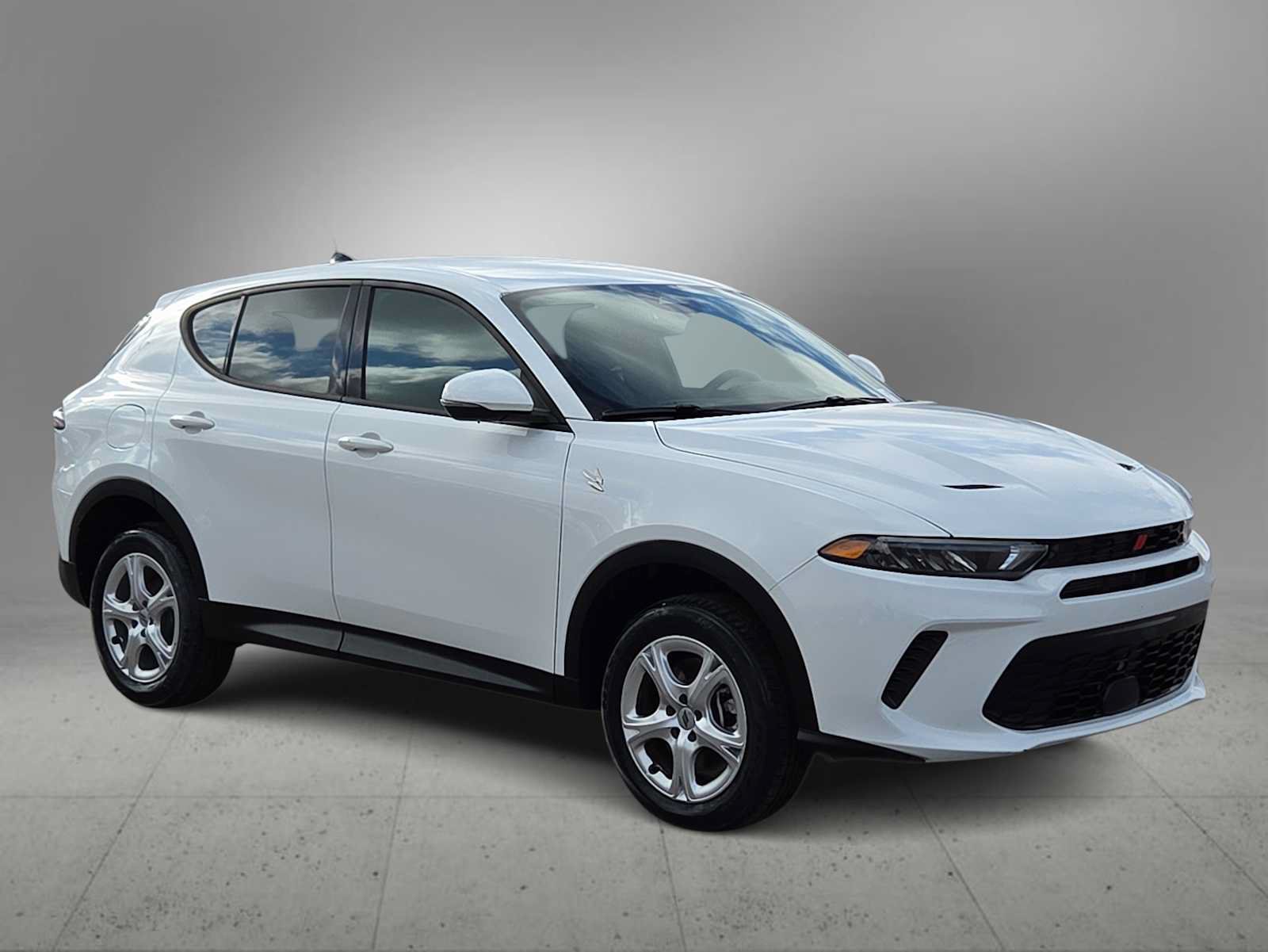 Used 2024 Dodge Hornet GT AWD/4WD image 2