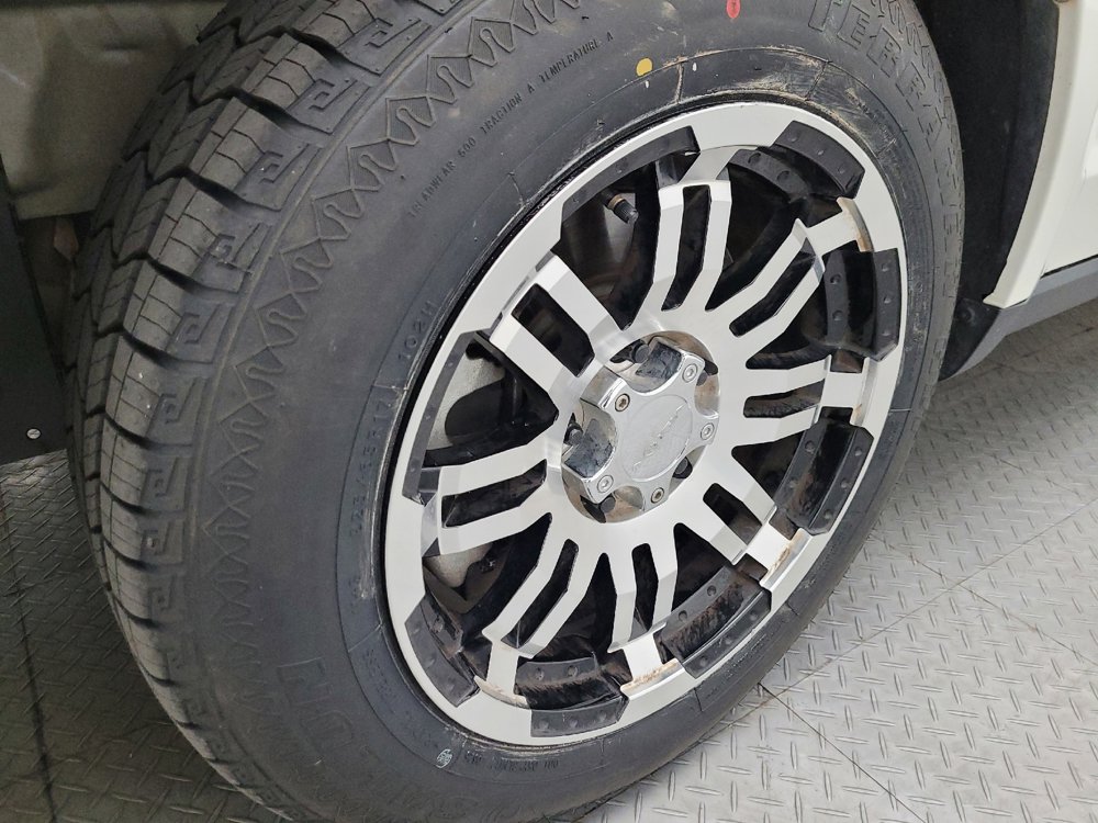 Used 2018 Dodge Journey SE image 31