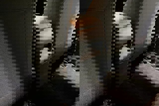 Used 2025 Nissan Sentra S image 34