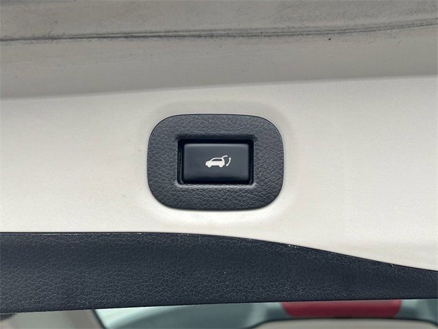 Used 2019 Nissan Rogue SV w/ Premium Package image 32