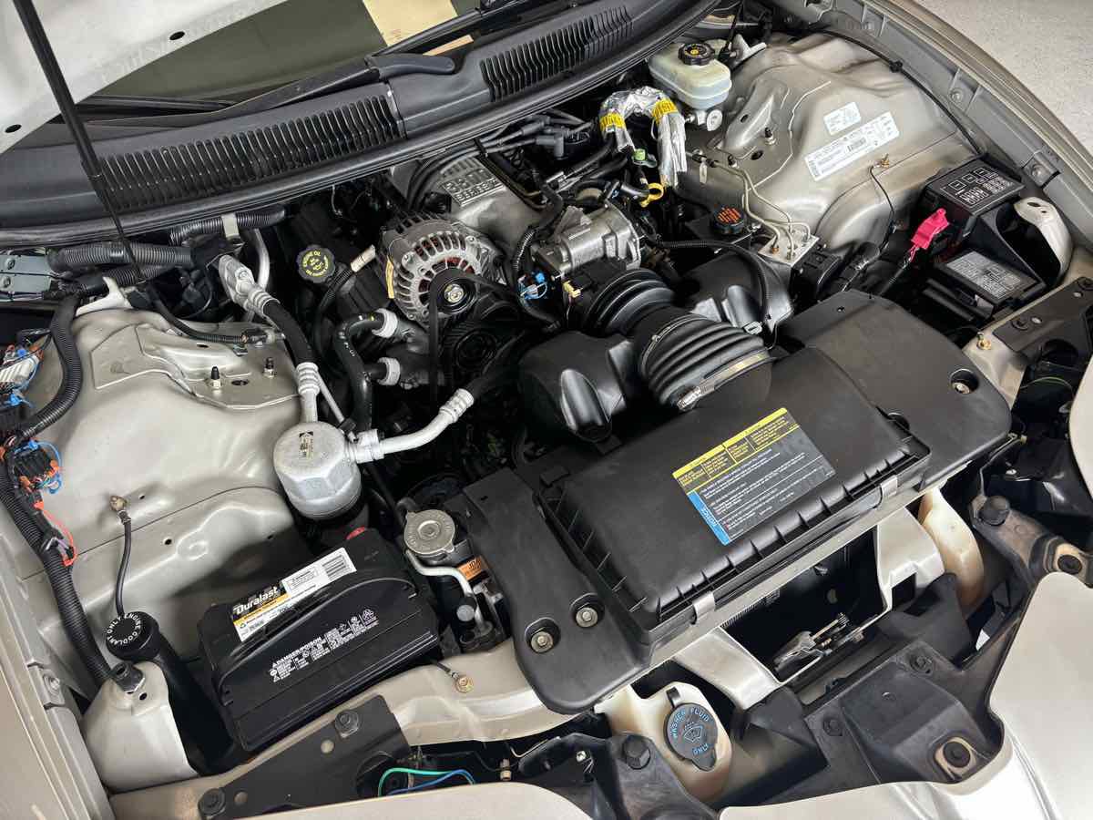 Used 2000 Pontiac Firebird Coupe image 27