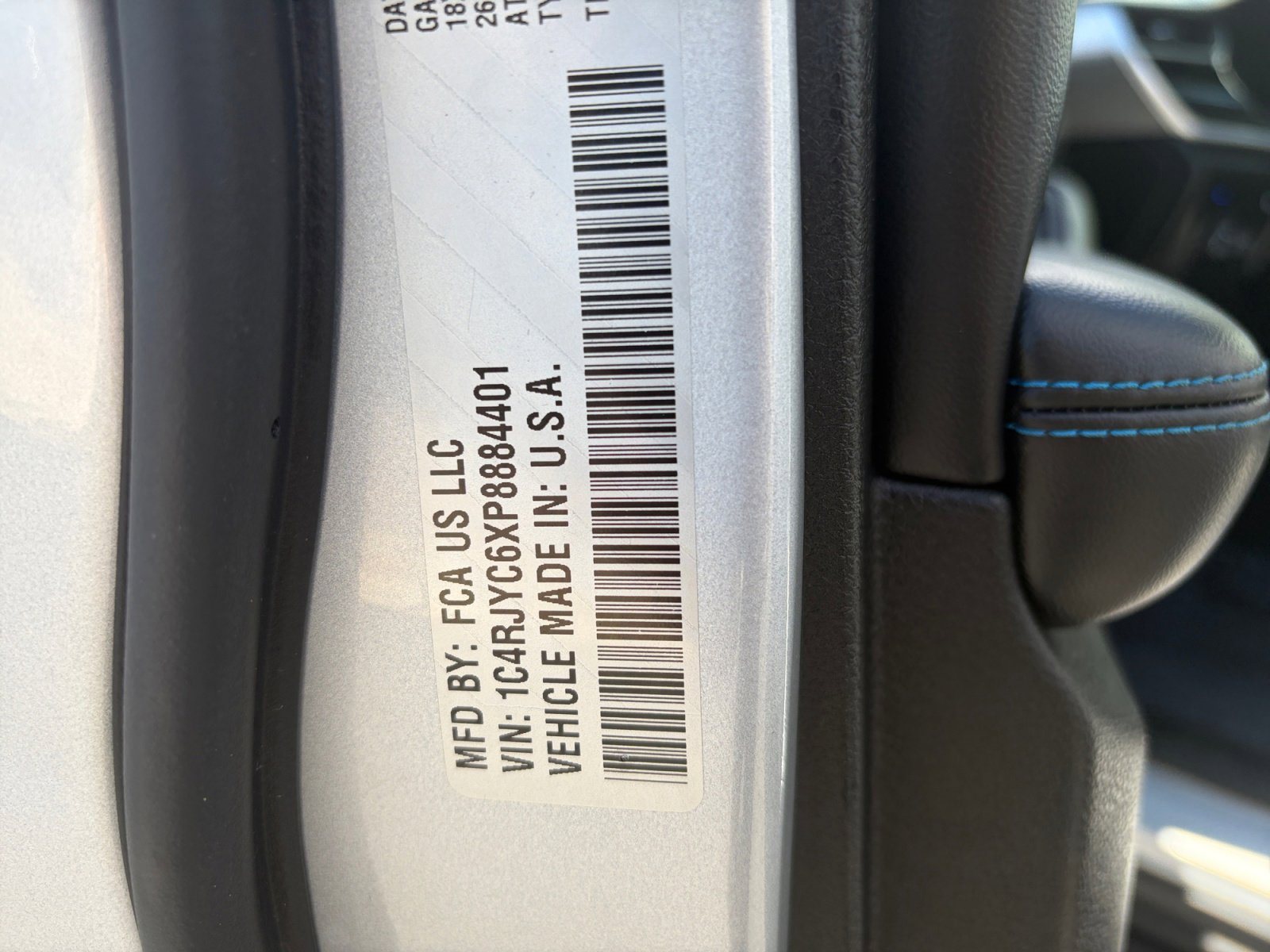 Used 2023 Jeep Grand Cherokee Trailhawk w/ Advanced Protech Group II AWD/4WD image 25