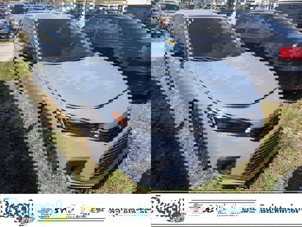 Used 2023 Honda Civic Sport image 1