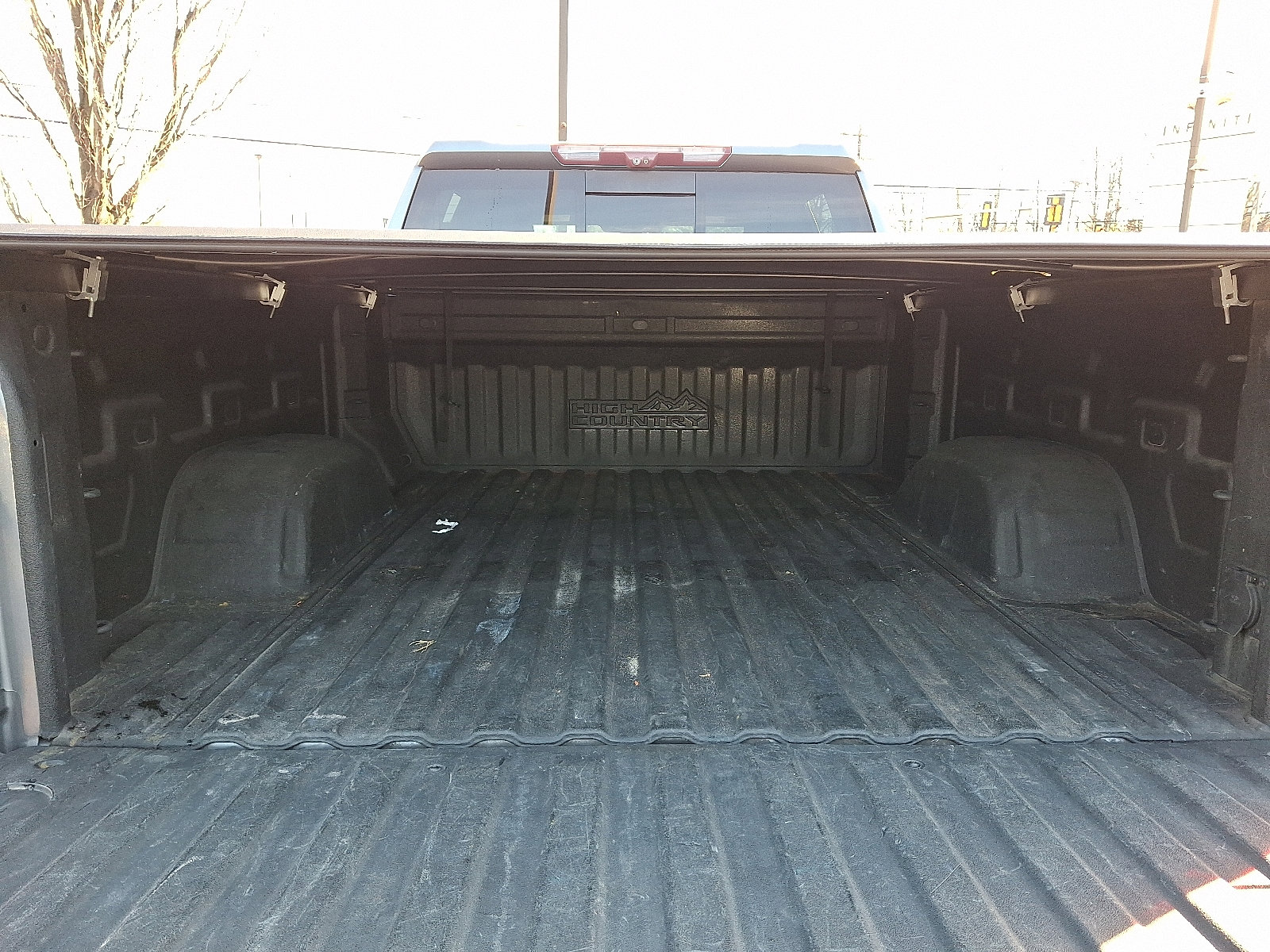 Used 2020 Chevrolet Silverado 1500 High Country image 28