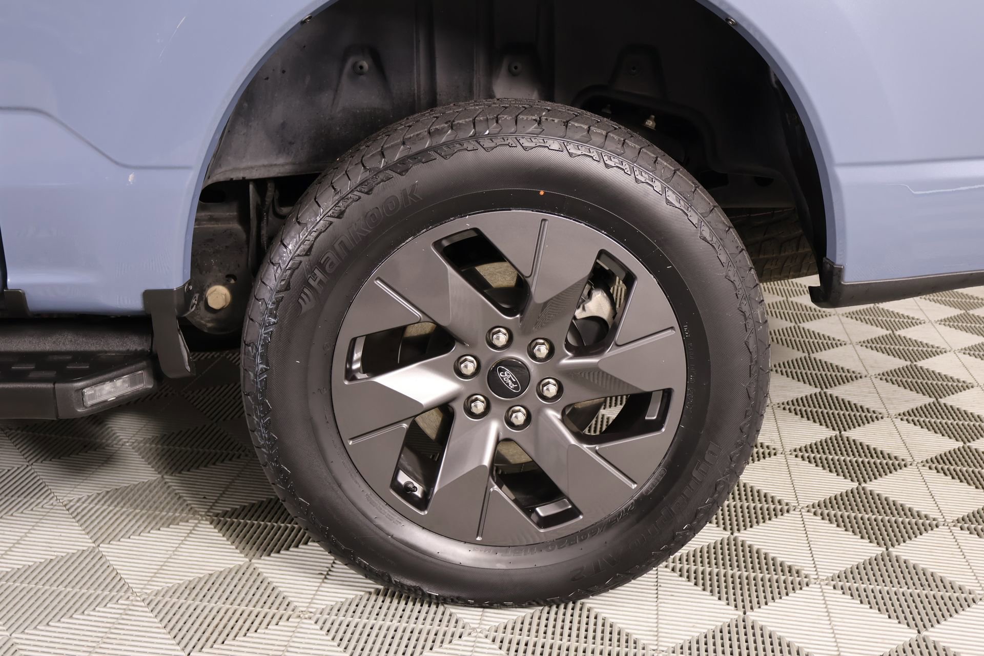 Used 2023 Ford F150 Lightning Lariat w/ Equipment Group 511A High image 19