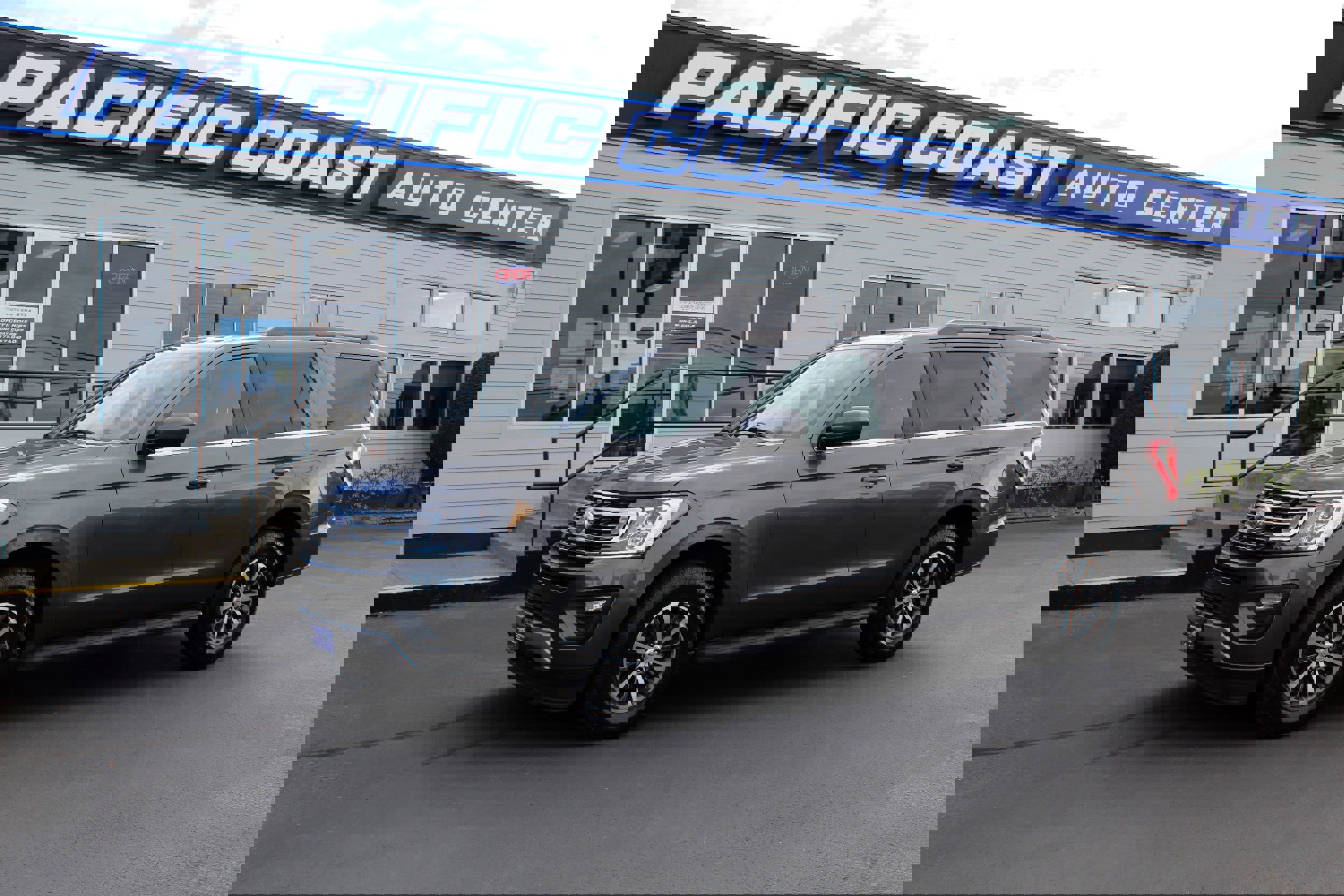 Used 2021 Ford Expedition XLT