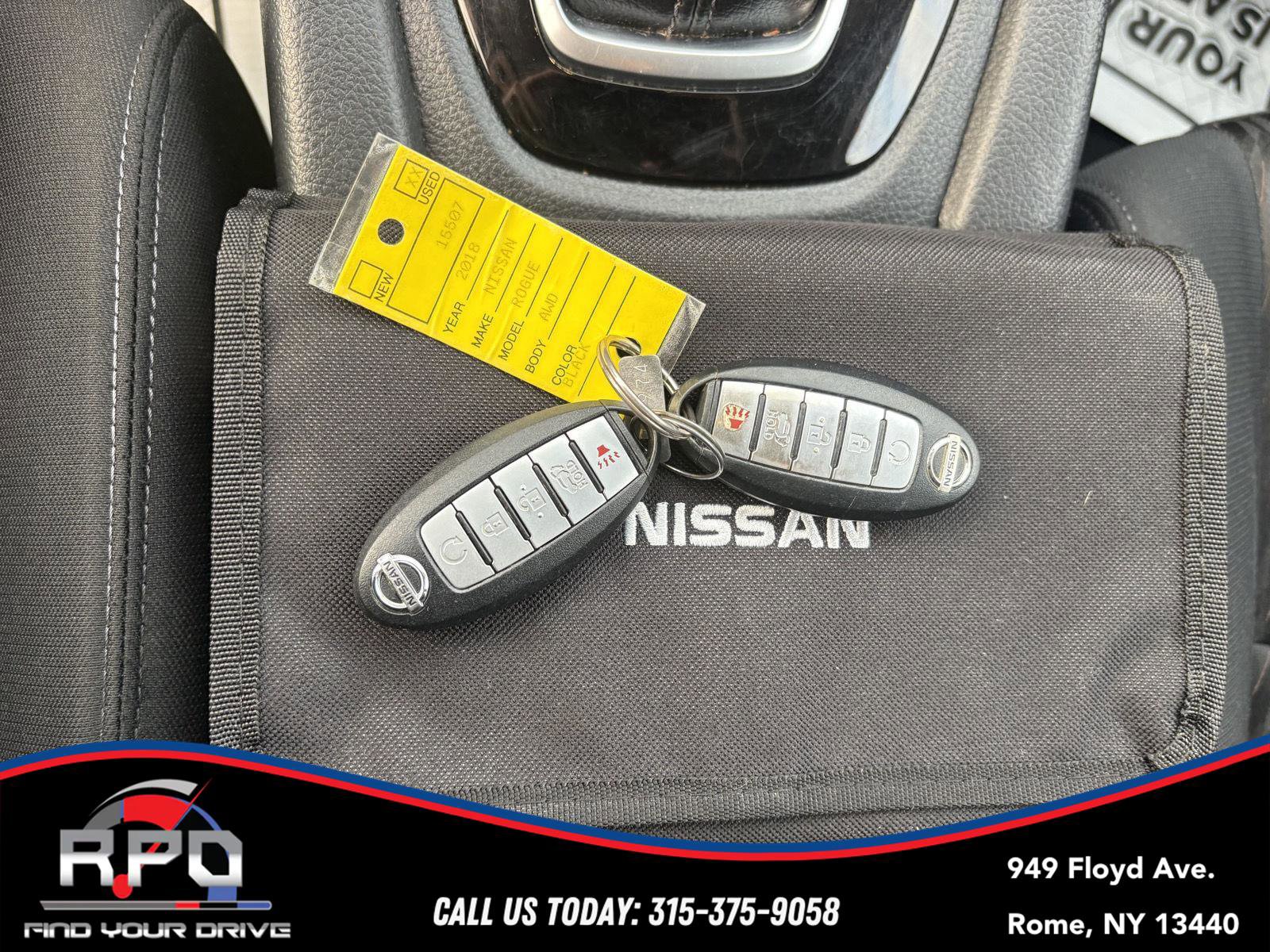 Used 2018 Nissan Rogue SV image 31