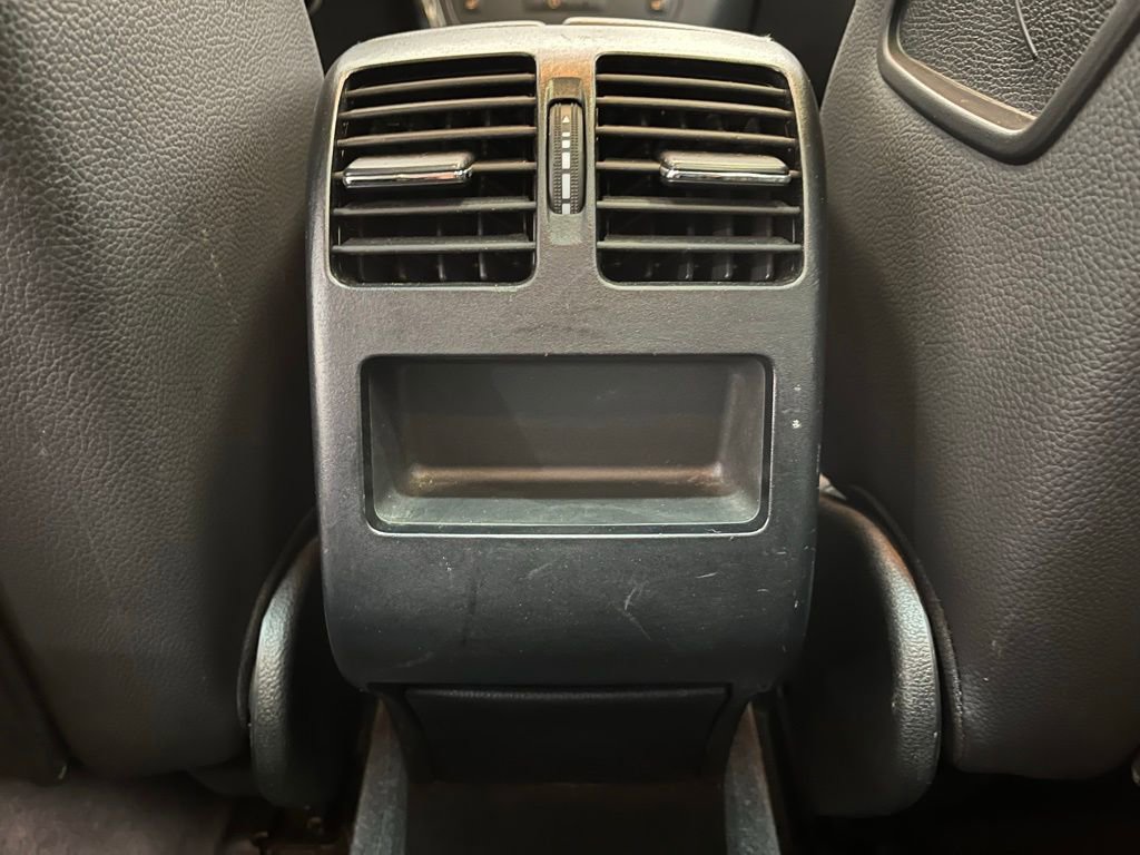 Used 2015 Mercedes-Benz GLK 250 BlueTEC 4MATIC image 16