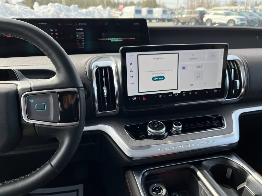 New 2026 Ford Expedition Platinum w/ Platinum Ultimate Package AWD/4WD image 17