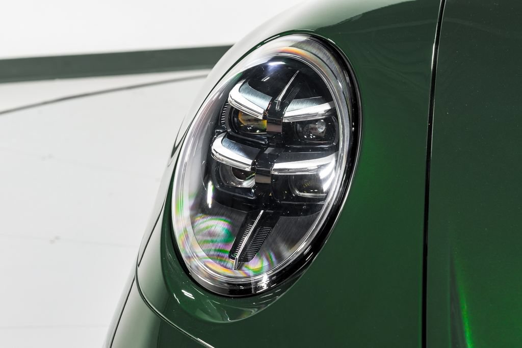 Used 2026 Porsche 911 GT3 RWD image 40