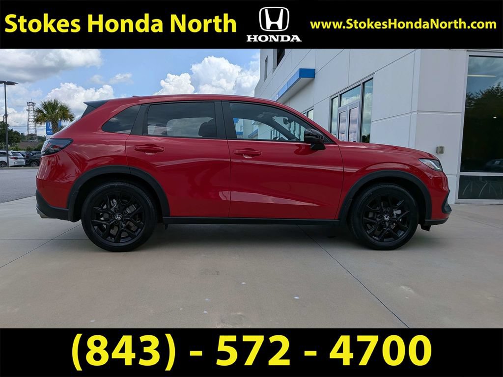 Certified 2025 Honda HR-V Sport image 8