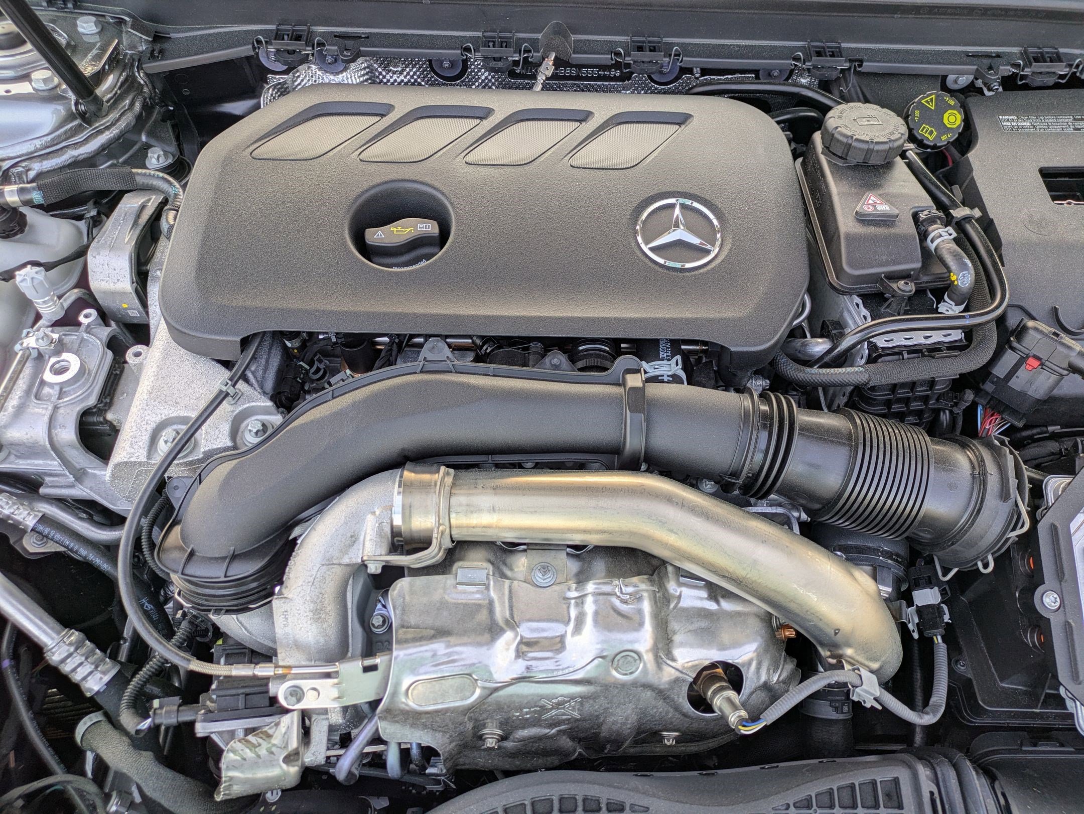 Certified 2025 Mercedes-Benz CLA 250 4MATIC image 34