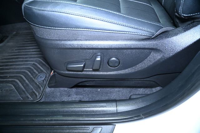 Used 2025 Kia Telluride EX w/ EX Captain's Chair Package image 23