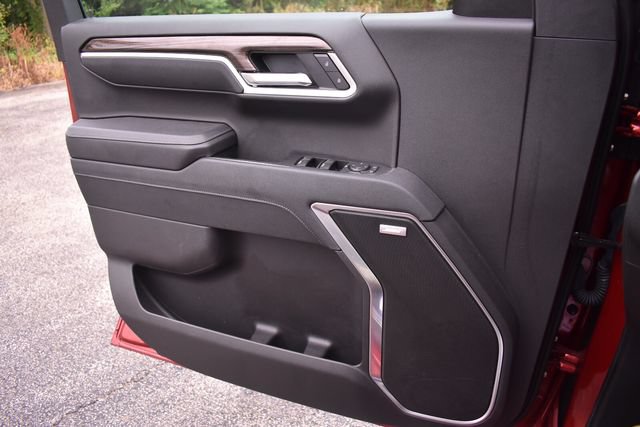 Certified 2026 Chevrolet Silverado 1500 RST w/ RST All Star Premium Package AWD/4WD image 34