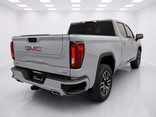 Used 2025 GMC Sierra 1500 AT4 w/ AT4 Preferred Package AWD/4WD image 7