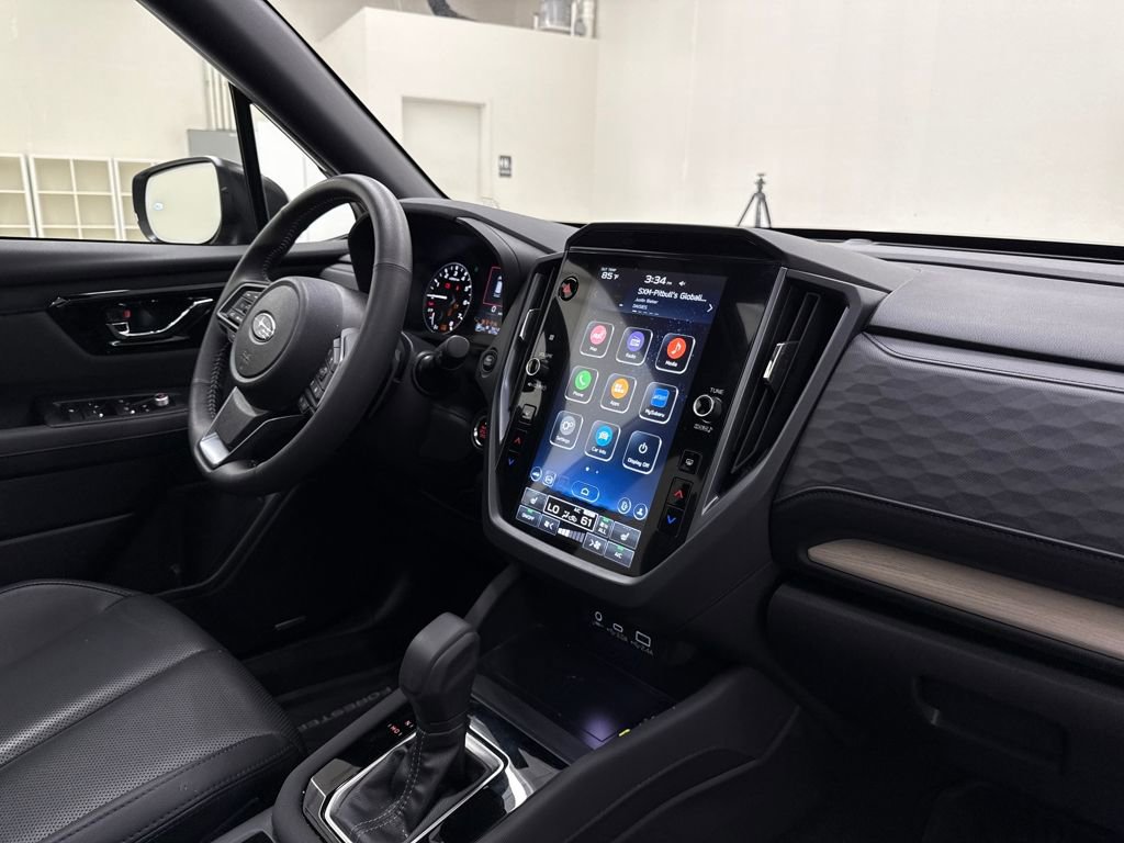 Used 2025 Subaru Forester Limited image 25