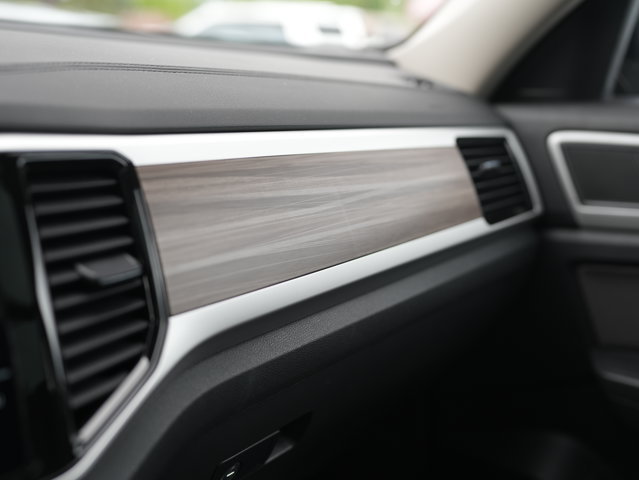 Certified 2023 Volkswagen Atlas SEL AWD/4WD image 30