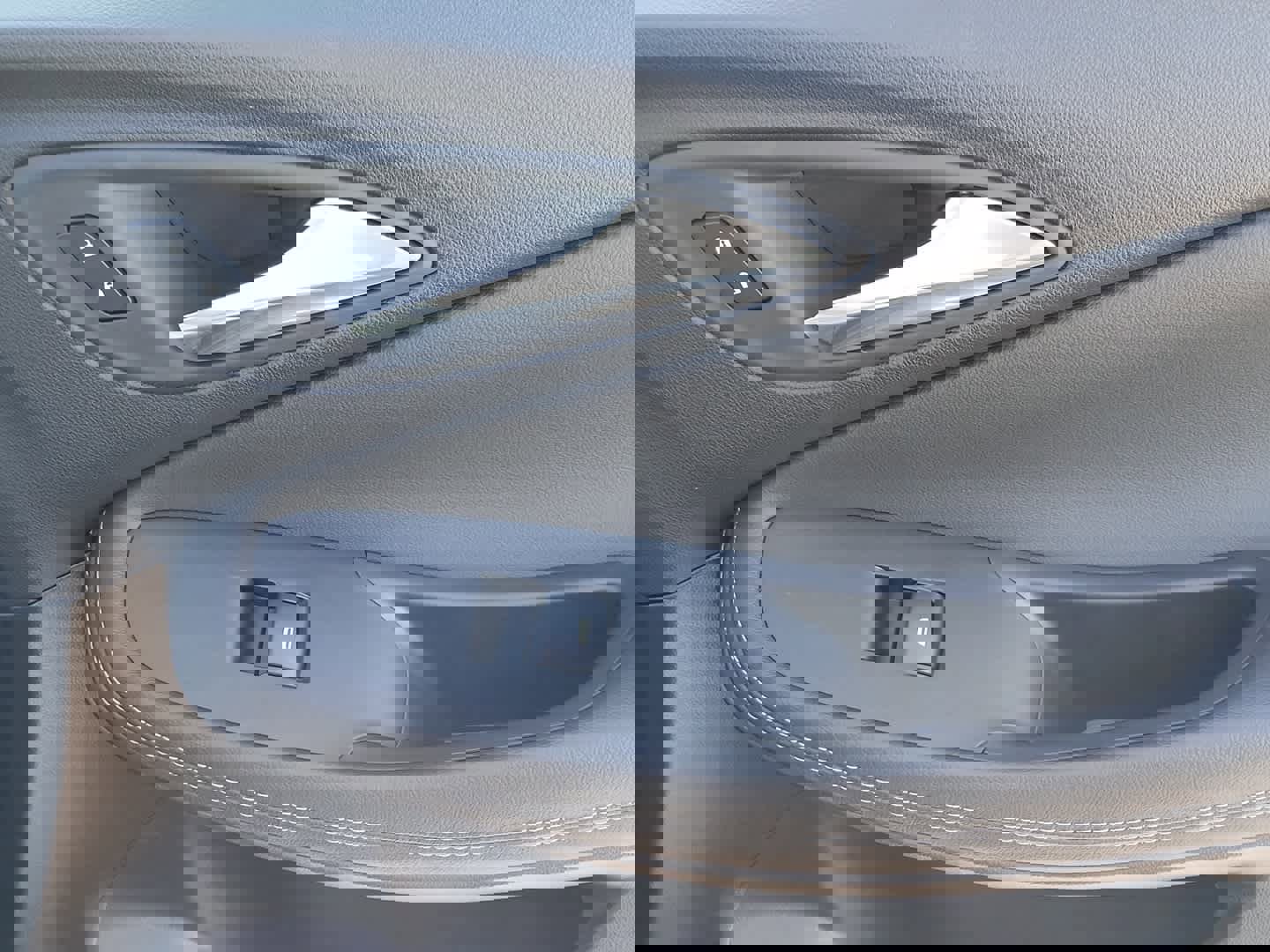 Used 2024 Buick Encore GX Preferred w/ Comfort Package image 56